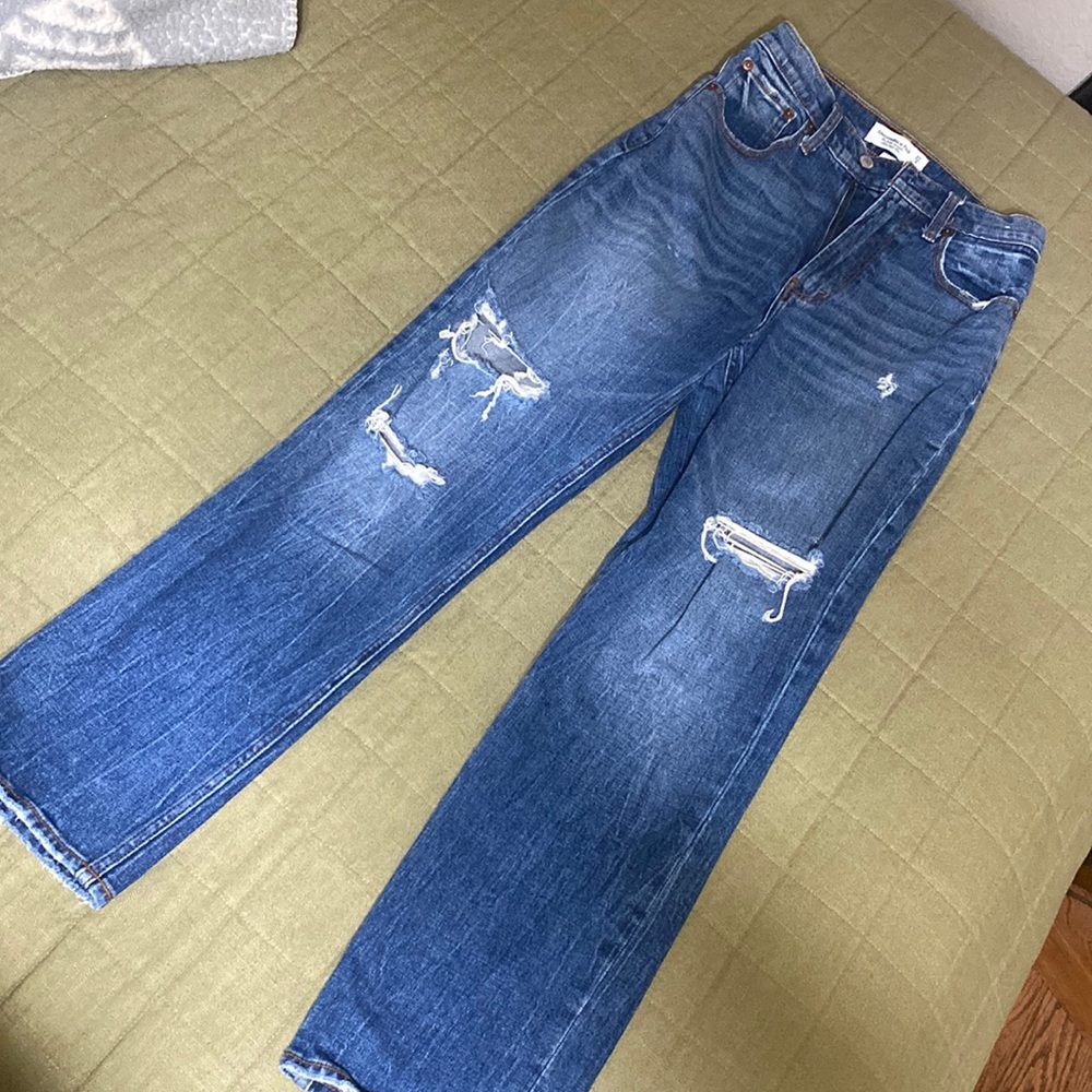 Abercrombie & Fitch “Curve Love” Jeans
